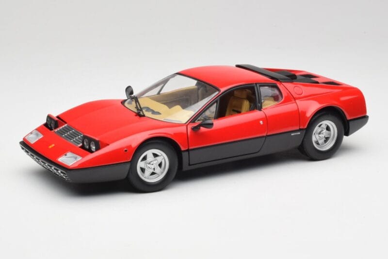Ferrari 365 GT4/BB Raudonas Kyosho 1:18 08173R Metalas