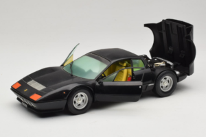 Ferrari 365 GT4 BB Juodas Chrono 1:18 CH002 Metalas - nuotrauka 2 iš 8
