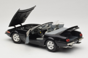 Ferrari 365 GTB/4 Daytona Kabrioletas Juodas Techno Giodi 1:18 40011-B1 Metalas - nuotrauka 5 iš 8