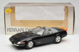 Ferrari 365 GTB/4 Daytona Kabrioletas Juodas Techno Giodi 1:18 40011-B1 Metalas - nuotrauka 8 iš 8