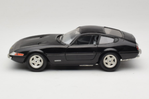 Ferrari 365 GTB/4 Daytona Juodas Techno Giodi 1:18 40011-B2 Metalas - nuotrauka 4 iš 8
