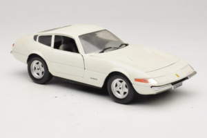 Ferrari 365 GTB/4 Daytona Berlina Baltas Techno Giodi 1:18 74007 Metalas - nuotrauka 6 iš 8
