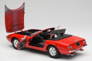 Ferrari 365 GTS Raudonas Solido 1:18 8017 Metalas - nuotrauka 5 iš 8