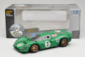 Ferrari 412P #7 Žalias 24 Hours of Daytona 1967 Eagles Race 1:18 37000 Metalas - nuotrauka 8 iš 8