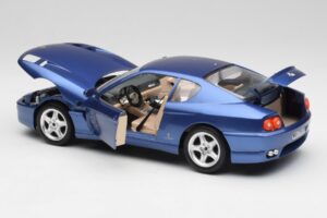 Ferrari 456 GT Blu Pozzi Bburago 1:18 3036-M3 Metalas - nuotrauka 5 iš 8