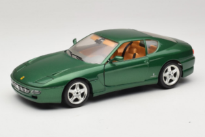 Ferrari 456 GT Žalias Metalinis Bburago 1:18 3036-GR1 Metalas