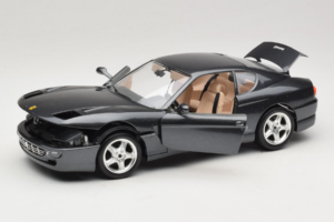 Ferrari 456 GT Pilkas Metallic Ypatingas Lakavimas Bburago 1:18 3036D Metalas - nuotrauka 2 iš 8