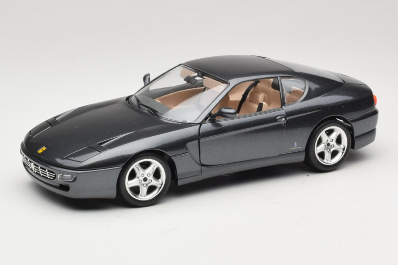 Ferrari 456 GT Pilkas Metallic Ypatingas Lakavimas Bburago 1:18 3036D Metalas