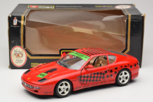 Ferrari 456 GT Interconti Car HiFi Raudonas Bburago 1:18 3036-D Metalas - nuotrauka 8 iš 8