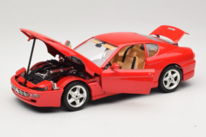 Ferrari 456 GT Raudonas Bburago 1:18 3046-R1 Metalas - nuotrauka 2 iš 8