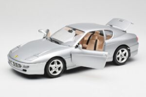 Ferrari 456 GT Sidabrinis Bburago 1:18 3036-M2 Metalas - nuotrauka 2 iš 8