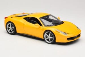 Ferrari 458 Italia Geltonas Hot Wheels 1:18 P9894 Metalas - nuotrauka 6 iš 8