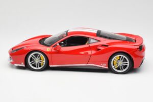 Ferrari 488 GTB Raudonas Bburago 1:18 18-76102 Metalas - nuotrauka 4 iš 8