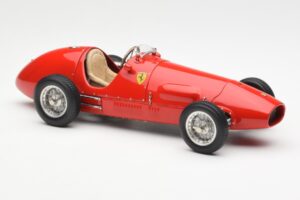 Ferrari 500 F2 #1 A. Ascari F1 Double World Champion 1952-1953 CMC 1:18 M-056 Metalas - nuotrauka 4 iš 6