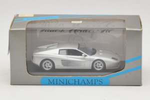 Ferrari 512 M Sidabrinis Minichamps 1:43 430074120 Metalas - nuotrauka 4 iš 4