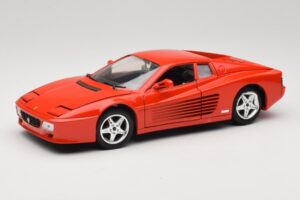 Ferrari 512 TR Raudonas Mira 1:18 6144 Metalas