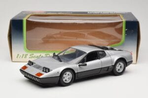 Ferrari 512BB Sidabrinis Kyosho 1:18 08171S Metalas - nuotrauka 8 iš 8