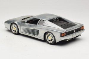 Ferrari 512M Chrome Silver Hot Wheels 1:18 25739 Metalas - nuotrauka 7 iš 8