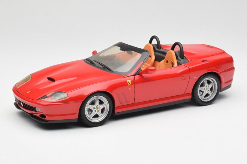 Ferrari 550 Barchetta Pininfarina Raudonas Bburago 1:18 327660 Metalas