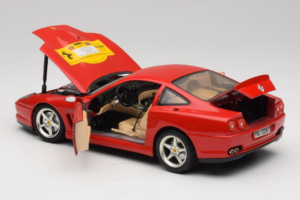 Ferrari 550 Maranello 22 Jahre Ferrari Model Club Raudonas Bburago 1:18 3064-P2 Metalas - nuotrauka 5 iš 8
