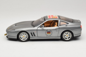 Ferrari 550 Maranello 25 Ferrari Model Club Sidabras Bburago 1:18 3344-S1 Metalas - nuotrauka 4 iš 7