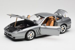Ferrari 550 Maranello Sidabras Bburago 1:18 3344 Metalas - nuotrauka 2 iš 8