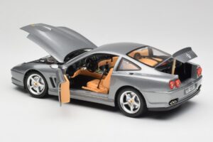 Ferrari 550 Maranello Sidabras Bburago 1:18 3344 Metalas - nuotrauka 5 iš 8