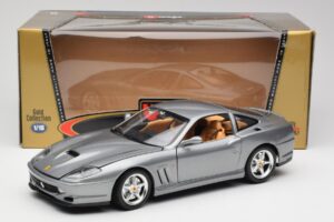 Ferrari 550 Maranello Sidabras Bburago 1:18 3344 Metalas - nuotrauka 8 iš 8