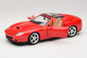 Ferrari 575M Superamerica Raudonas Hot Wheels 1:18 J2858 Metalas - nuotrauka 2 iš 8