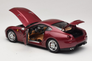 Ferrari 599 GTB Fiorano Tamsiai Raudonas Hot Wheels 1:18 M1200 Metalas - nuotrauka 5 iš 8