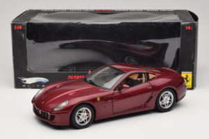 Ferrari 599 GTB Fiorano Tamsiai Raudonas Hot Wheels 1:18 M1200 Metalas - nuotrauka 8 iš 8