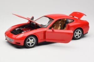 Ferrari 612 Scaglietti Rosso Corsa Hot Wheels 1:18 B6047 Metalas - nuotrauka 2 iš 8