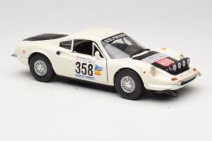 Ferrari Dino 246 GT Baltas Anson 1:18 3580 Metalas - nuotrauka 6 iš 8