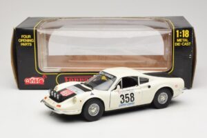 Ferrari Dino 246 GT Baltas Anson 1:18 3580 Metalas - nuotrauka 8 iš 8