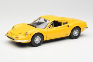 Ferrari Dino 246 GT Geltonas Anson 1:18 30301W Metalas