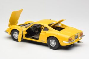 Ferrari Dino 246 GT Geltonas Anson 1:18 30301W Metalas - nuotrauka 5 iš 8