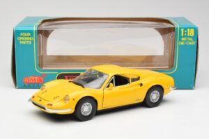 Ferrari Dino 246 GT Geltonas Anson 1:18 30301W Metalas - nuotrauka 8 iš 8