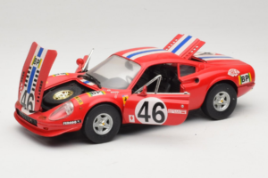 Ferrari Dino 246 GT #46 Raudonas Anson 1:18 3580-P1 Metalas - nuotrauka 2 iš 8