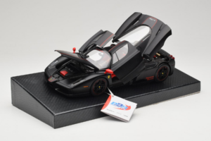 Ferrari Enzo Matt Black Riboto Leidimo BBR 1:18 HE180029 Metalas - nuotrauka 2 iš 9