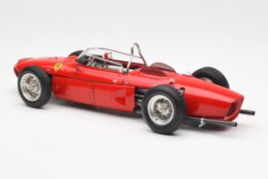 Ferrari Dino 156 Sharknose F1 1961 CMC 1:18 M-078 Metalas - nuotrauka 5 iš 6