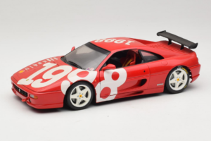Ferrari F355 Berlinetta Raudonas su baltais ratais UT Models 1:18 180074020-P2 Metalas