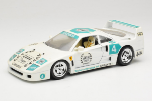 Ferrari F40 4444 Tage Garanta #4 Baltas Bburago 1:18 3332-W5 Metalas