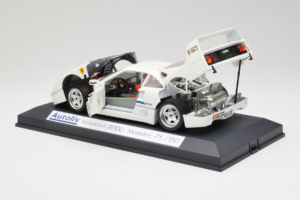 Ferrari F40 Autoliv Baltas Ribotasis Leidimas 150 vnt Exclusive Cars 1:18 EC001 Metalas - nuotrauka 5 iš 9