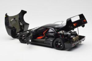 Ferrari F40 Juodas Kyosho 1:18 08416BK Metalas - nuotrauka 7 iš 10