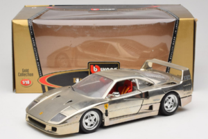 Ferrari F40 Chrome Silver Bburago 1:18 3401 Metalas - nuotrauka 8 iš 8