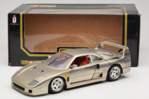 Ferrari F40 Dark Chrome Silver Kroymans Ribotasis Leidimas Bburago 1:18 3032-C2 Metalas - nuotrauka 8 iš 8