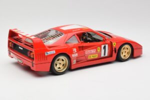 Ferrari F40 Evoluzione Bburago 1:18 3042 Metalas - nuotrauka 3 iš 8