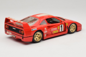 Ferrari F40 Evoluzione #1 Pirelli Raudonas 1992 Bburago 1:18 3042-P1 Metalas - nuotrauka 3 iš 8