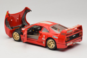 Ferrari F40 Evoluzione #1 Pirelli Raudonas 1992 Bburago 1:18 3042-P1 Metalas - nuotrauka 5 iš 8
