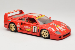 Ferrari F40 Evoluzione #1 Pirelli Raudonas 1992 Bburago 1:18 3042-P1 Metalas - nuotrauka 6 iš 8